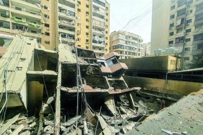 قوة يونيفيل تعلن إصابة ثلاثة من جنودها بانفجار..واسرائيل تجدد قصفها على لبنان