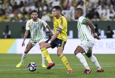 رونالدو ومانيه يقودان النصر إلى فوز كبير على النجمة