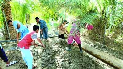 جهود حكومية ومجتمعية لإزالة أضرار السيول الجارفة بعدد من الولايات