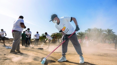 حراك تطوعي واسع في محافظة الظاهرة لمواجهة آثار الحالة الجوية