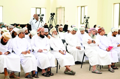 دورة متخصصة حول استعادة النصوص التراثية وتنقيتها من تحريفات النسخ