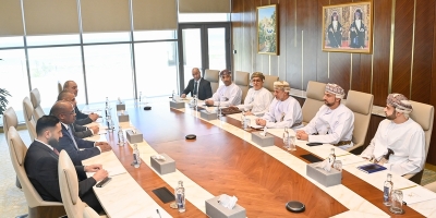 سلطنةُ عُمان وليبيا تستعرضان الفرص الاستثمارية الواعدة