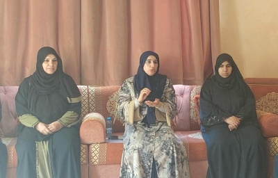 سلطنة عُمان – محاضرة في الحمراء حول حماية الأطفال من المخاطر السلوكية والرقمية