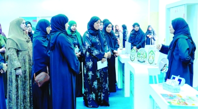 سلطنة عُمان – ملتقى يناقش تطور الإرشاد النسوي الجامعي بوزارة الداخلية