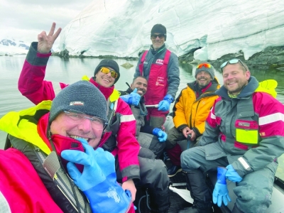 سامي الشكيلي.. بحار يهوى الشراع ويعبر المحيطات حاملا علم الوطن أمام العالم