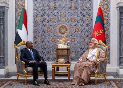 سلطنة عُمان – جلالة السلطان يستقبل رئيس مجلس السيادة الانتقالي السوداني