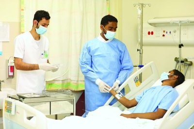 سلطنة عُمان – 413 ألف ممرض وممرضة في دول التعاون