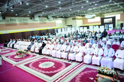 سلطنة عُمان – المنتدى العبري للبحث العلمي التطبيقي يعزز الشراكة بين المؤسسات الأكاديمية والمجتمع