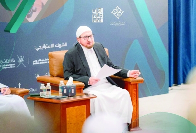 عبدالكريم بكار: العالم اليوم يعود إلى الرؤية القرآنية.. والإنسان هو رأس المال الحقيقي