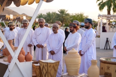 سلطنة عُمان – افتتاح معرض التقنية والحرف بالرستاق
