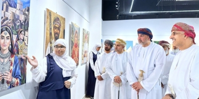 افتتاح معرض الفنون التشكيلية "إبهار" بشمال الباطنة