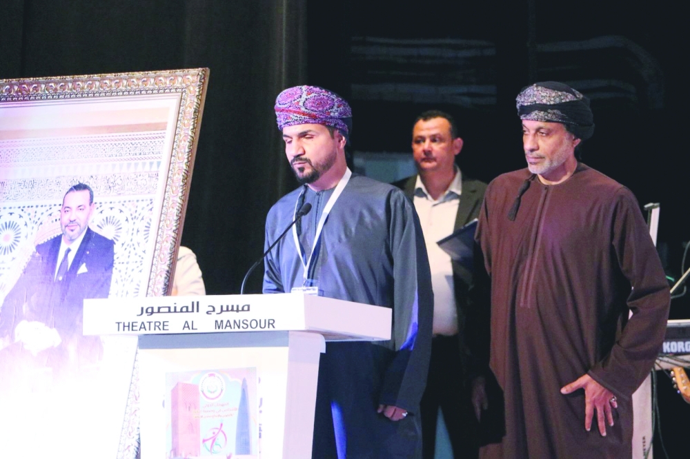 عمران الرحبي يستعرض بالرباط التجربة العمانية في 