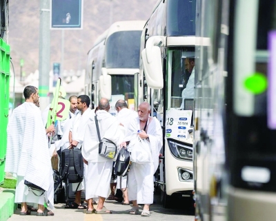 سلطنة عُمان – بعثة الحج العمانية تواصل تقديم خدماتها للحجاج العمانيين في يوم التروية