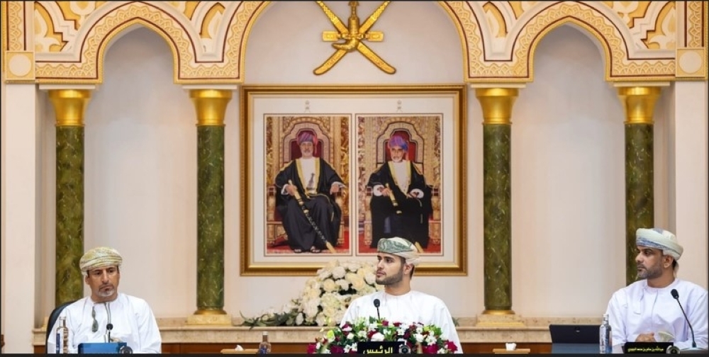 بلدي مسقط يستعرض مستجدات مركز عُمان للحياد الصفري ويبحث موضو
