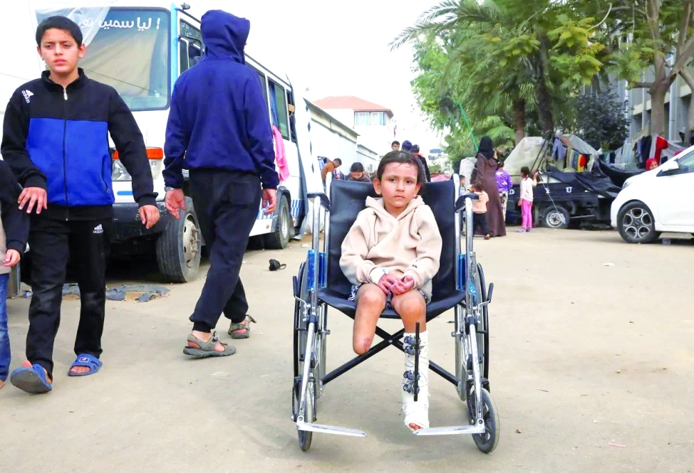 أطفال غزة ذوو الإعاقة.. ضحايا منسيون في قلب الكارثة الإنساني