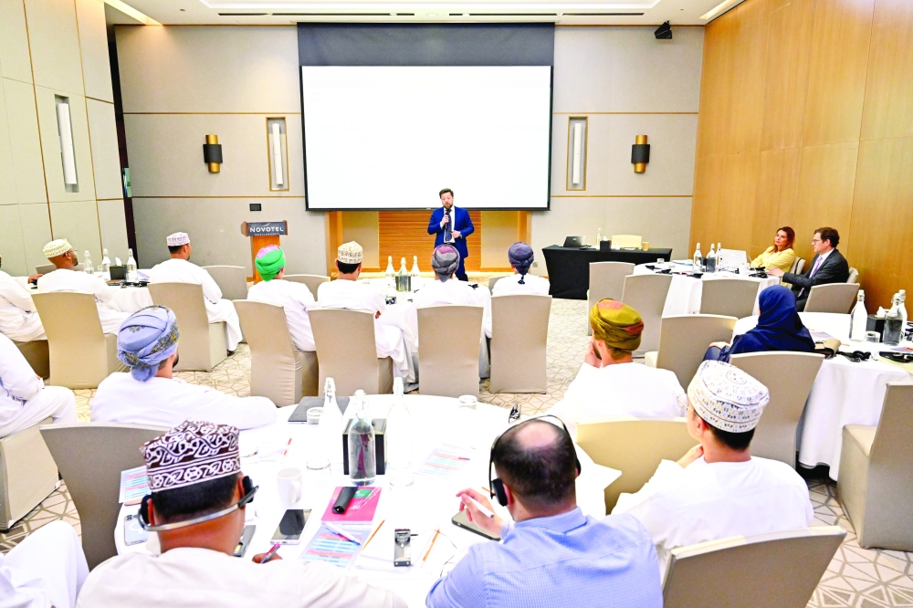 حلقة عمل تبحث سبل تعزيز جاهزية التصدير وتطوير تناف