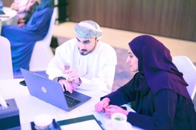 سلطنة عُمان – التدريب على توظيف تقنيات الذكاء الاصطناعي في بيئة العمل في الجامعة التكنولوجية