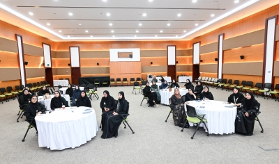 سلطنة عُمان – 25 مختصاً يشاركون في برنامج تطوير الإشراف على الأسر الحاضنة