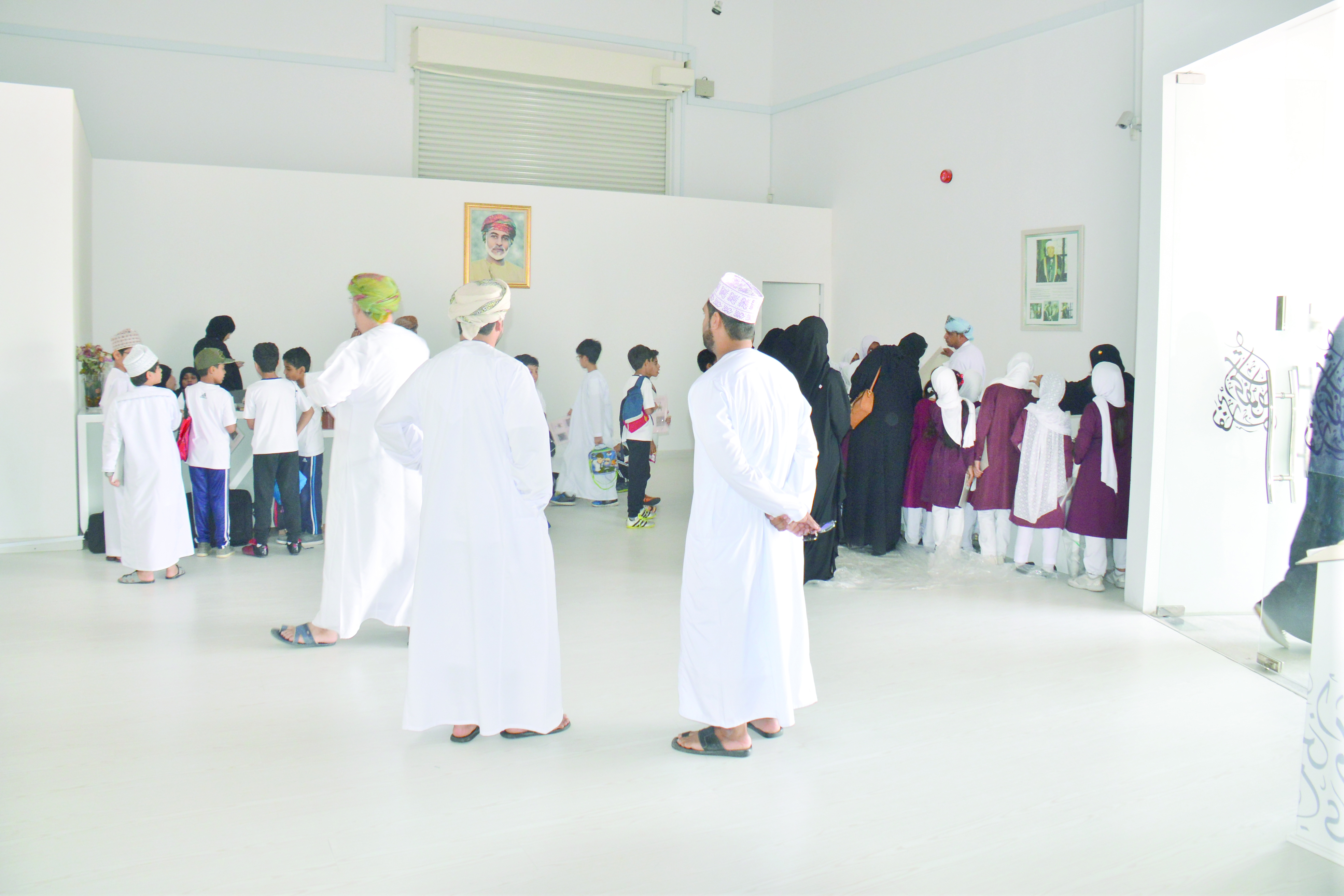 زيارات طلابية مستمرة للمعرض