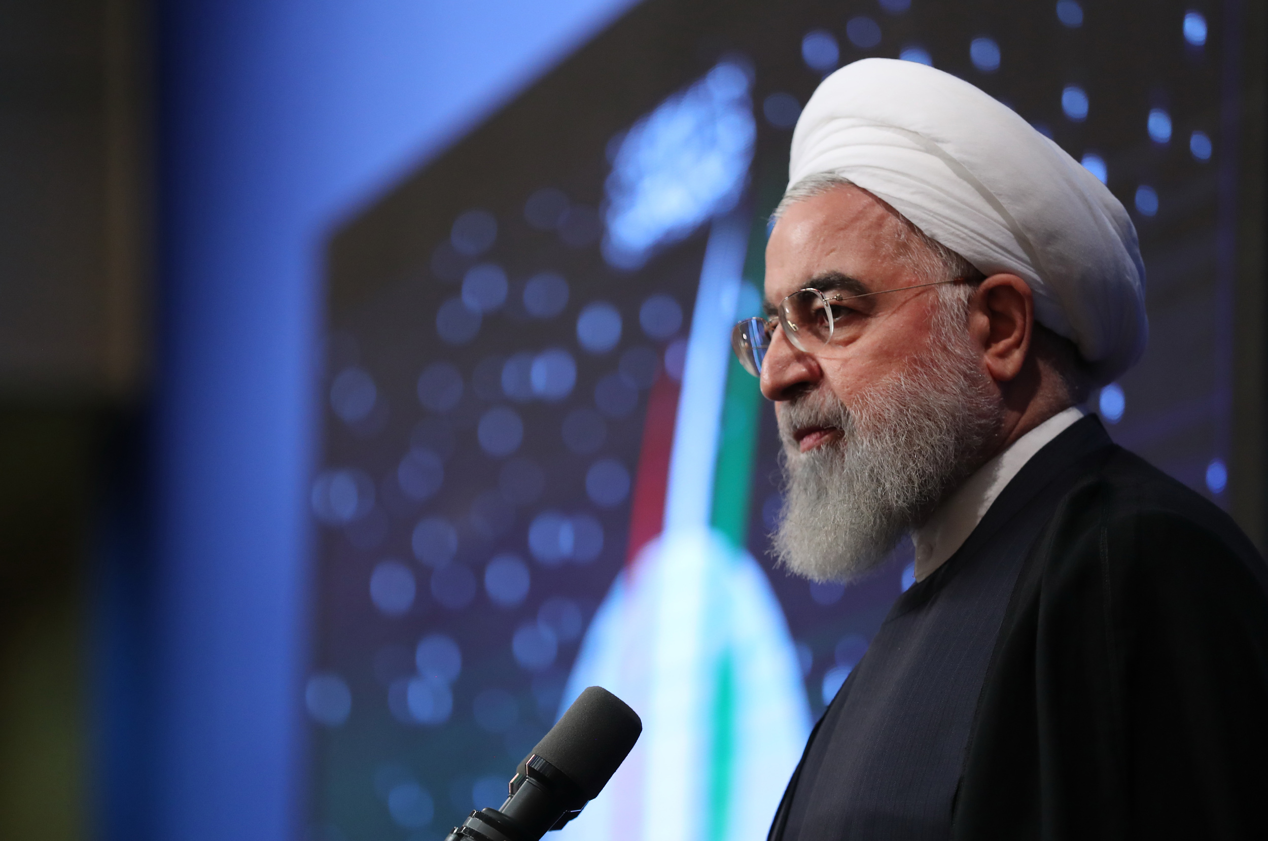روحاني: واشنطن ستندم لاستهدافها أمن ومعيشة الإيرانيين