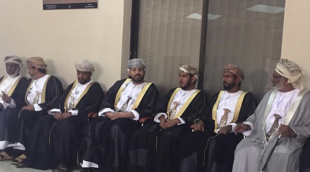 والي-ولاية-مقشن-يستقبل-المعزين-في-وفاة-المغفور-له-بإذن-الله-تعالى-جلالة-السلطان-قابوس