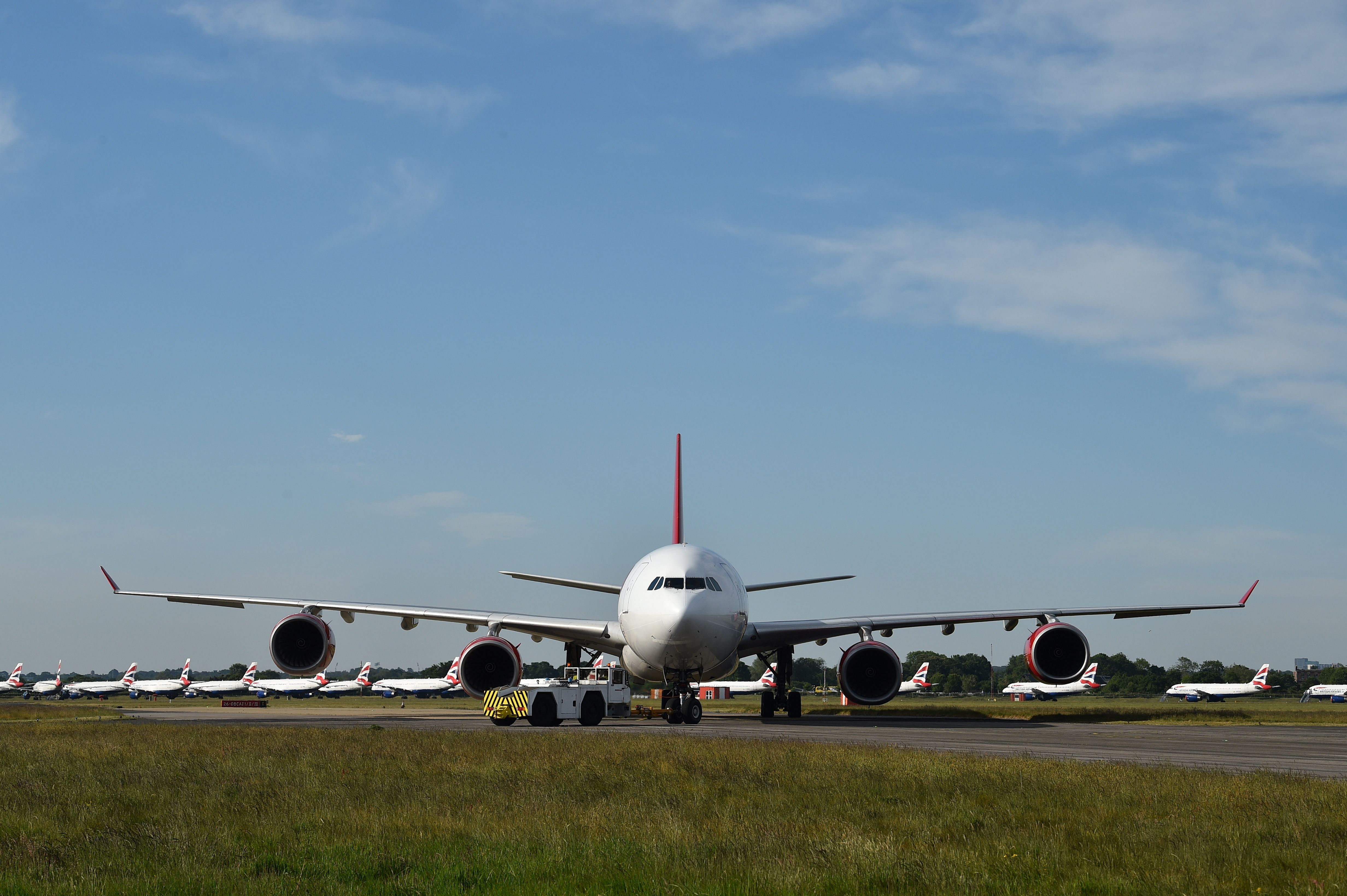 BRITAIN-HEALTH-VIRUS-PPE