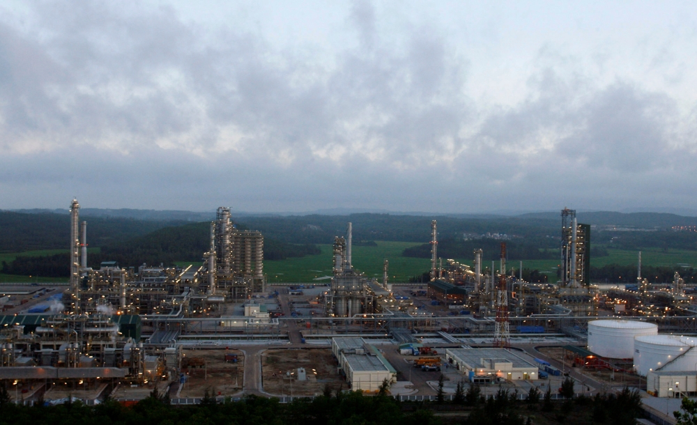 FILE PHOTO: Dung Quat oil refinery plant is seen in Vietnam's central Quang Ngai province