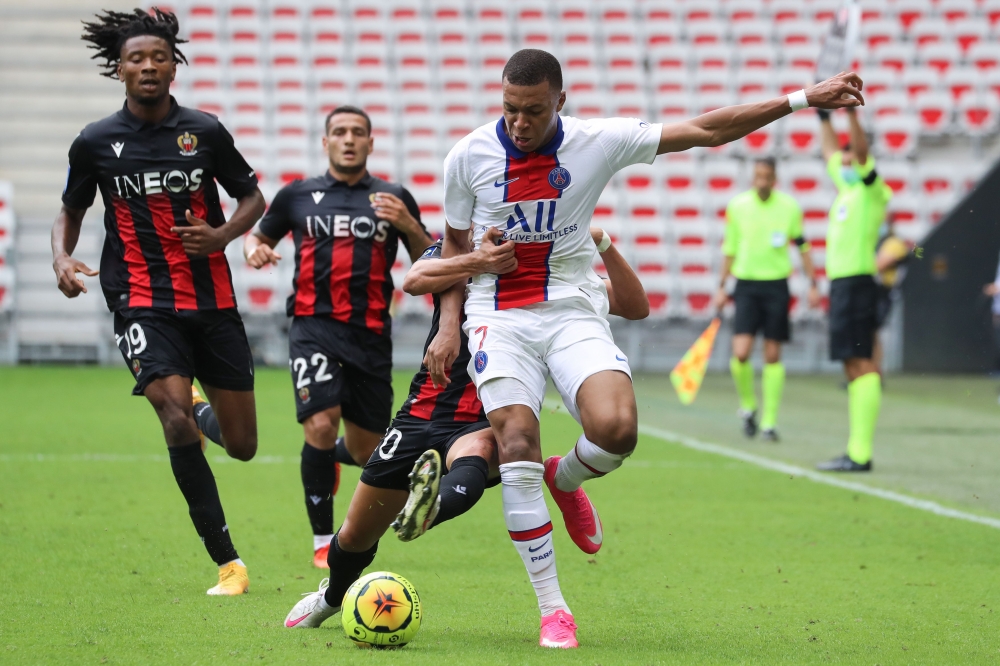 FBL-FRA-LIGUE 1-NICE-PSG