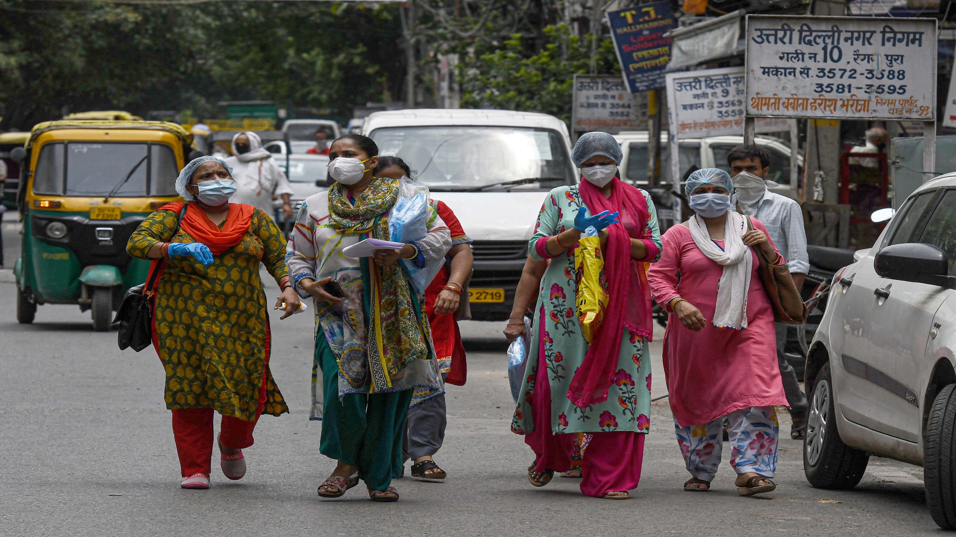Door-To-Door Survey In Delhi To Map Coronavirus Spread