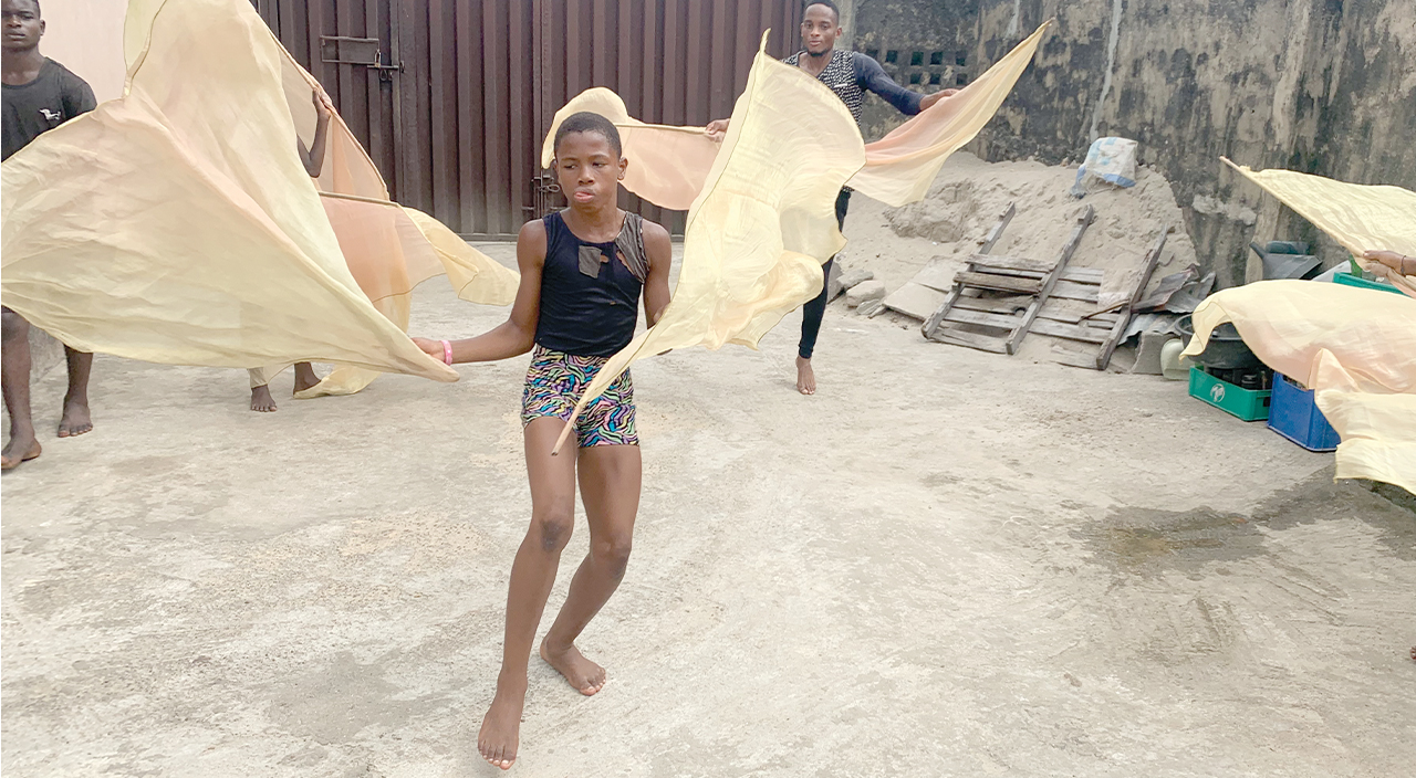 ٣٤٣ق٢٥٦٧ 2-Recovered