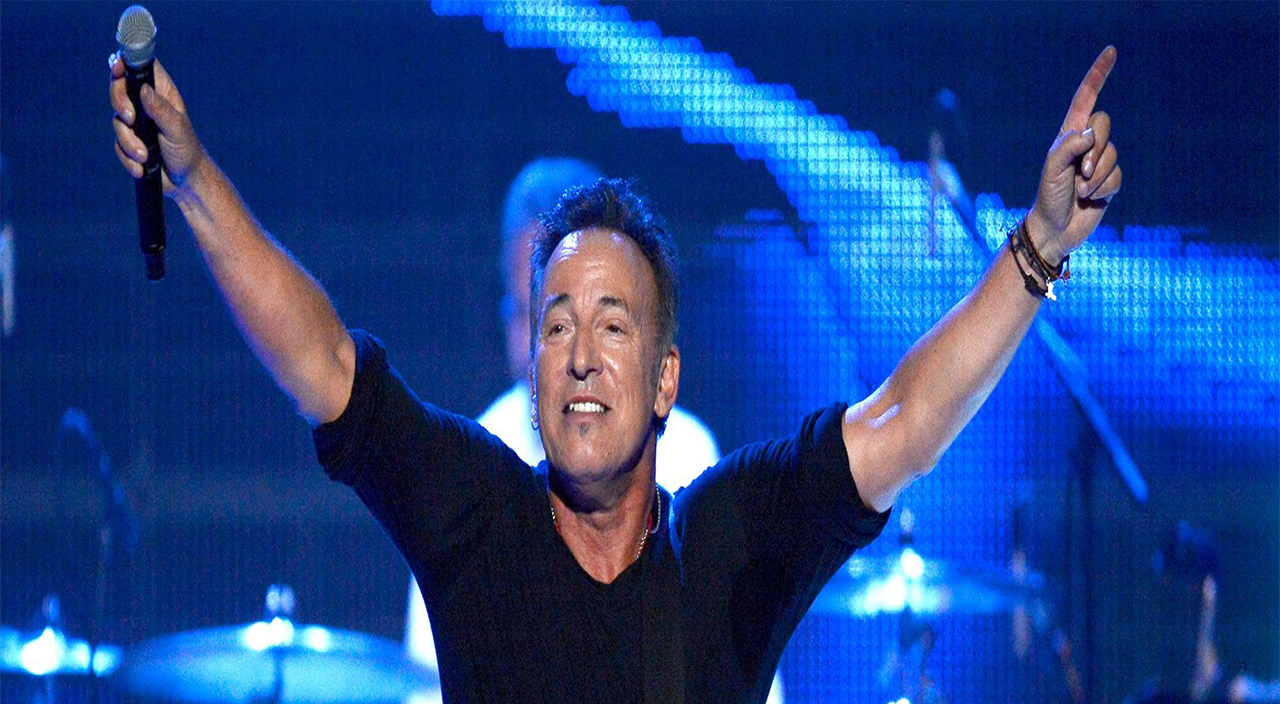 ٣٤٥٦٧.jpg٩٨٩