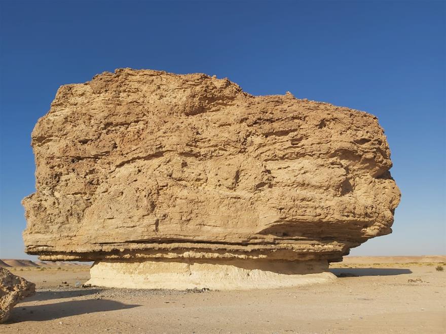 صخرة-شروؤت-احدى-المعالم-بولاية-المزيونة-11